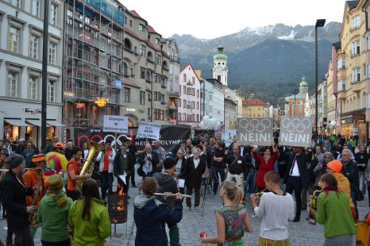 Der Olympiawiderstand in Innsbruck freut sich...
